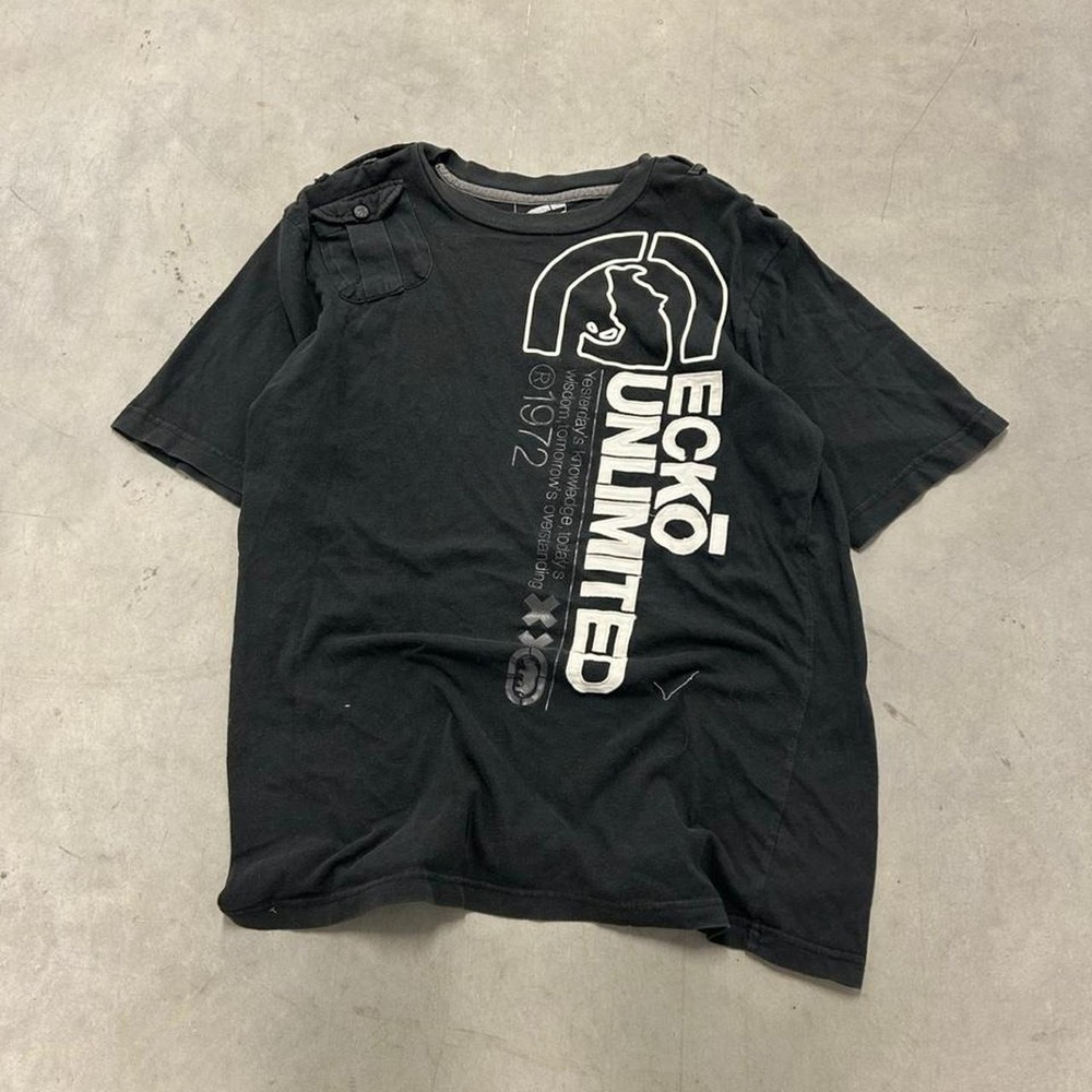 Y2K Ecko Unltd black & white Skater Shirt